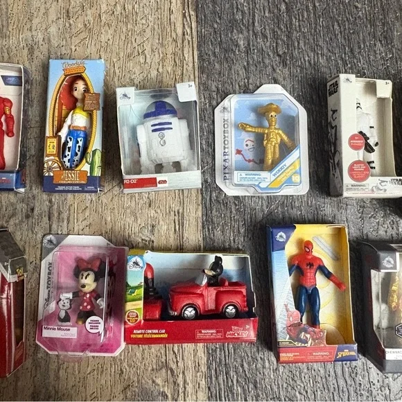 Disneys mini brands new - Picture 3 of 4